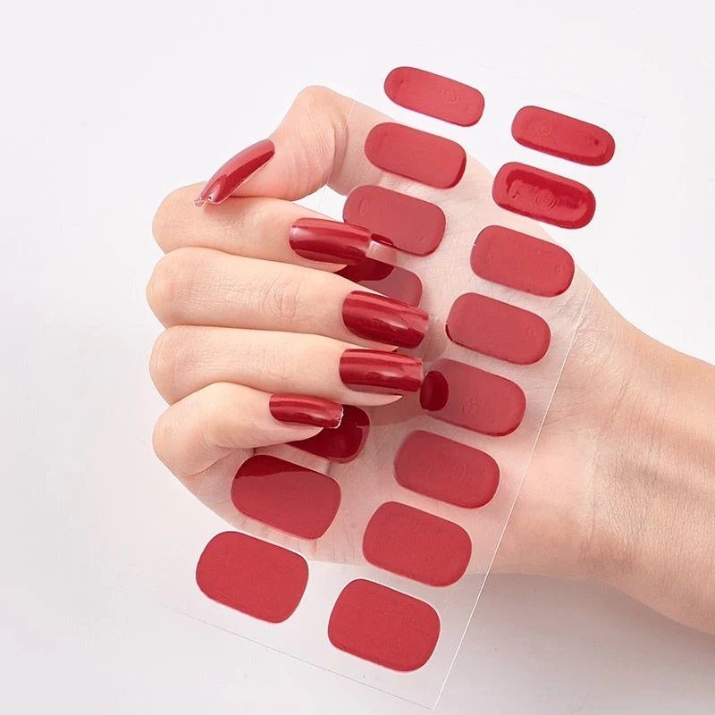 Nail Patchs : Set de vernis autocollants 1 ACHETÉ = 1 OFFERT