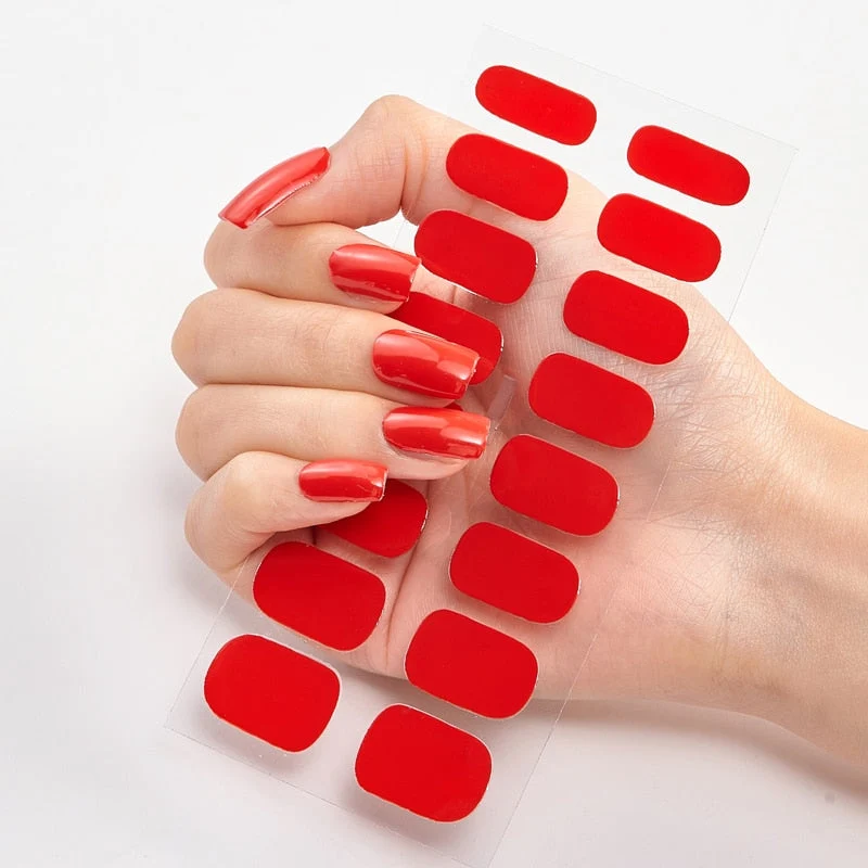 Nail Patchs : Set de vernis autocollants 1 ACHETÉ = 1 OFFERT