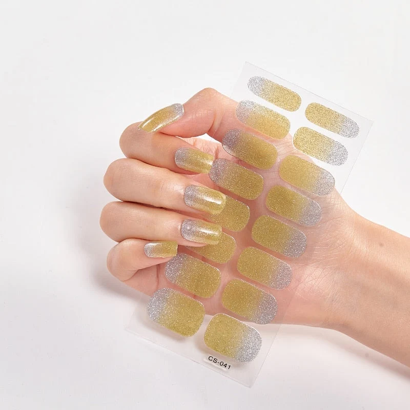 Nail Patchs : Set de vernis autocollants 1 ACHETÉ = 1 OFFERT