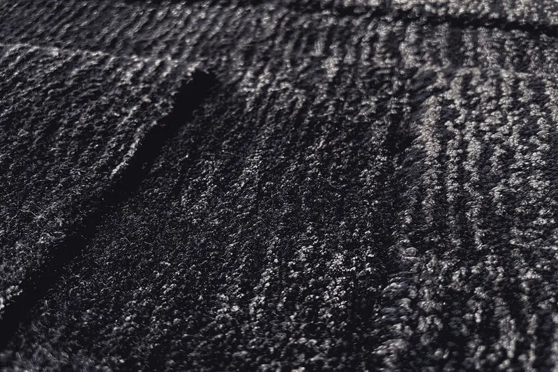 Tapis Point of View noir de lune