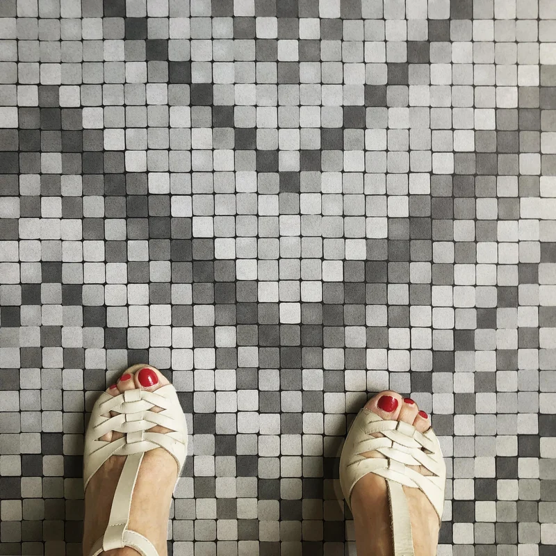 Tapis vinyle Zigzag gris