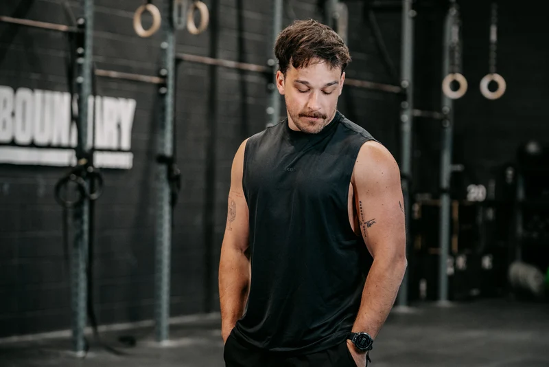 Black Sleeveless Workout Tee
