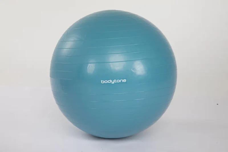 Set de yoga de corcho: esterilla, gym ball, bloque yoga y bola de masaje
