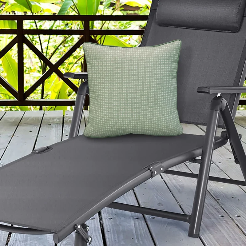 Coussin extérieur 18 x 18 po - Imprimé géo sauge