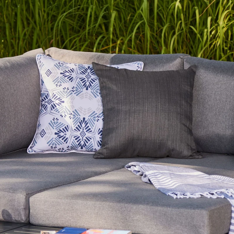 Coussin extérieur 18 x 18 po - Imprimé bleu