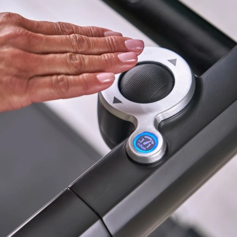 Echelon Stride-8s Connected Treadmill 22"