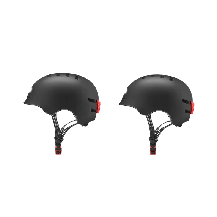Casque de trottinette avec lumière LED