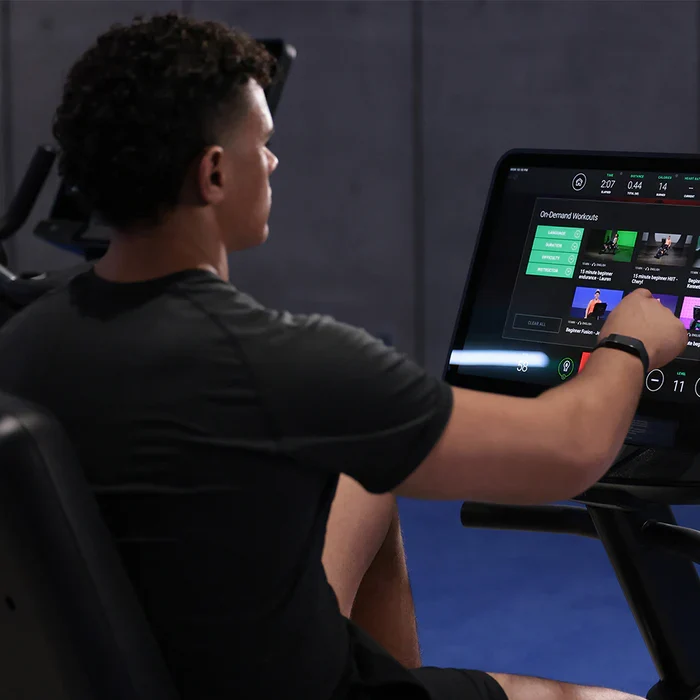 Life Fitness Club Series + Recumbent Bike with SE4HD Console