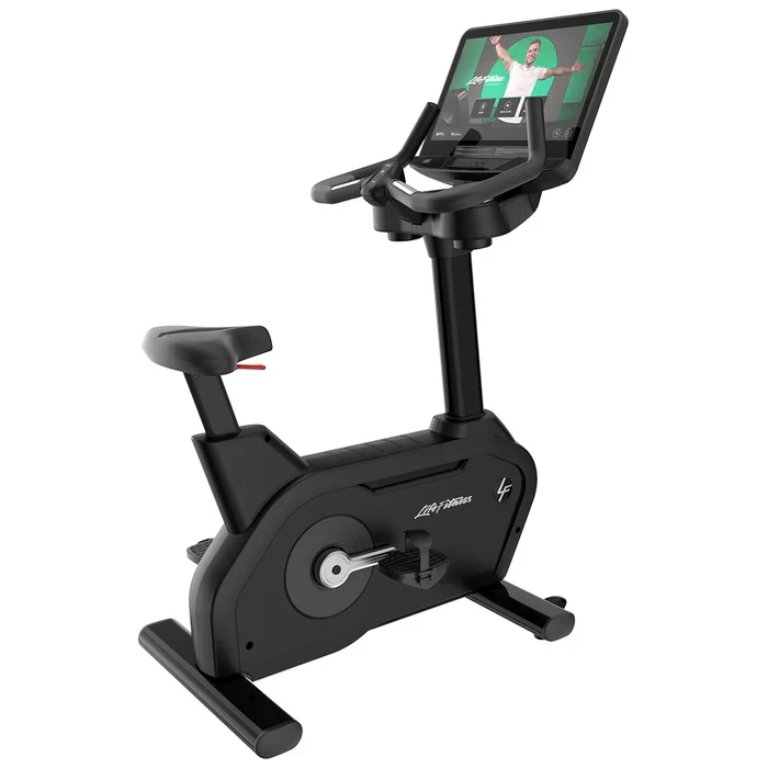 Life Fitness Club Series + Upright Bike with SE4HD Console
