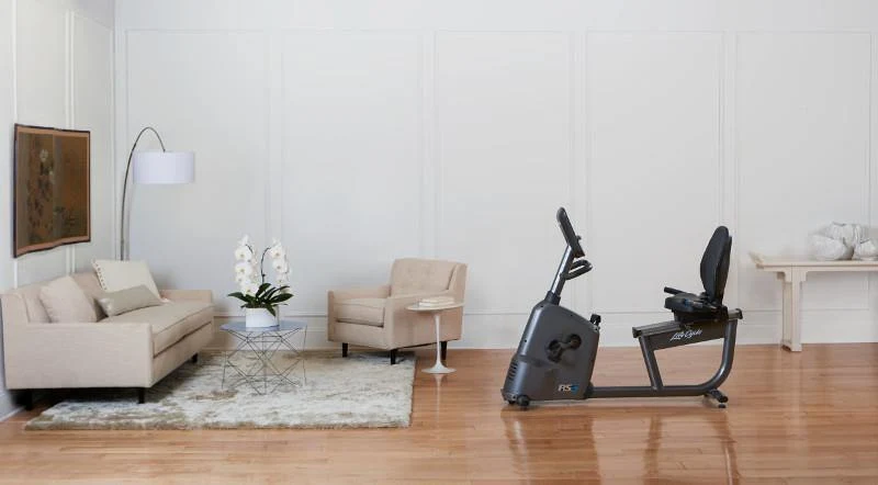 Life Fitness RS3 Lifecycle Exercise Bike with Go Console