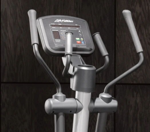 Life Fitness Activate Series Elliptical Cross-Trainer