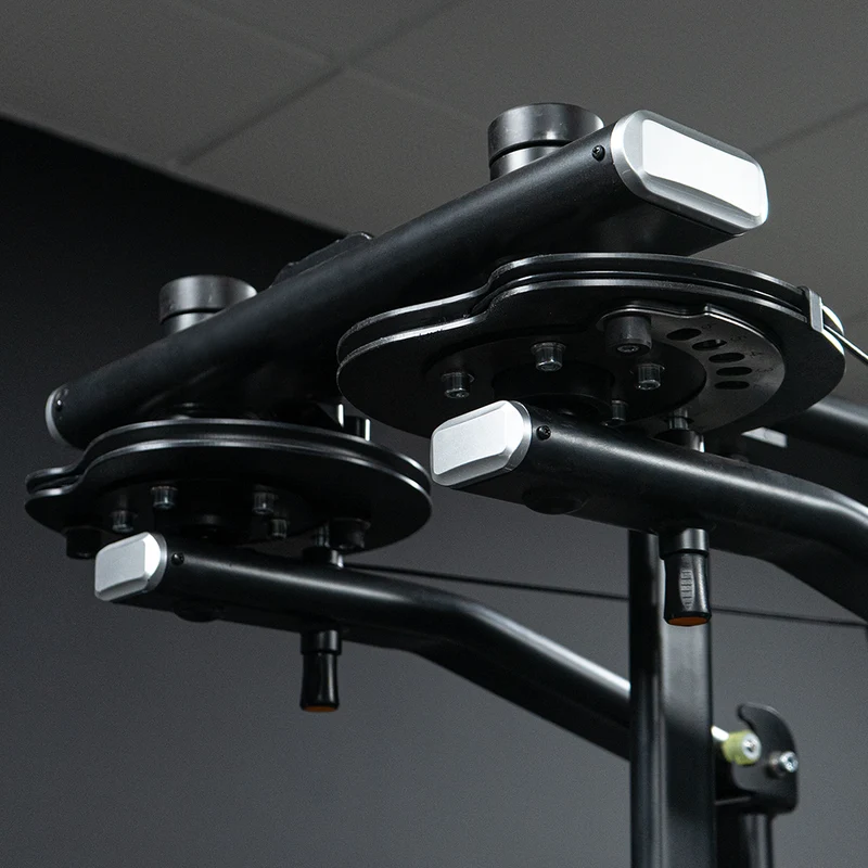 Pec Deck et Deltoïdes Postérieurs | Machine sélectorisée double - Pro Series