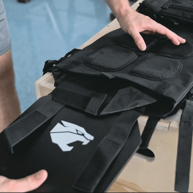 Gilet lesté avec plaques de 8 kg incluses