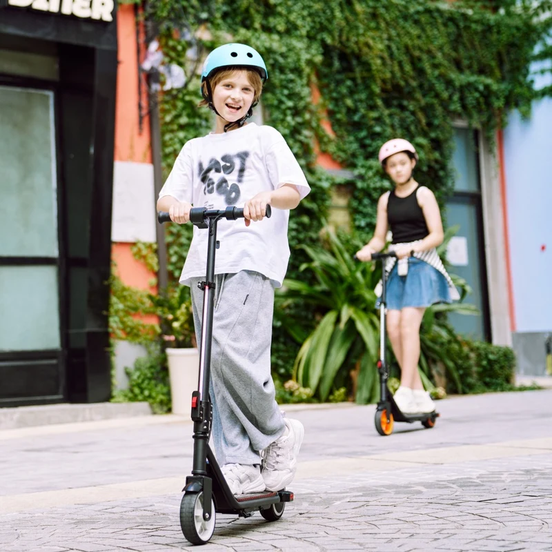 iScooter iK3Max 200W Electric Scooter for Kids