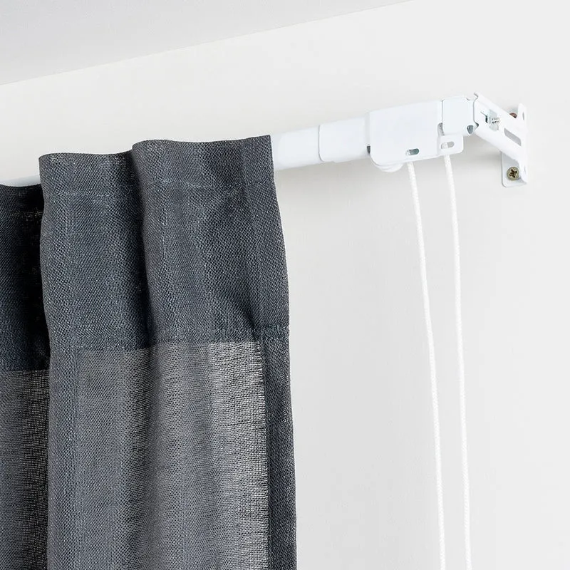 Rail extensible avec cordon
