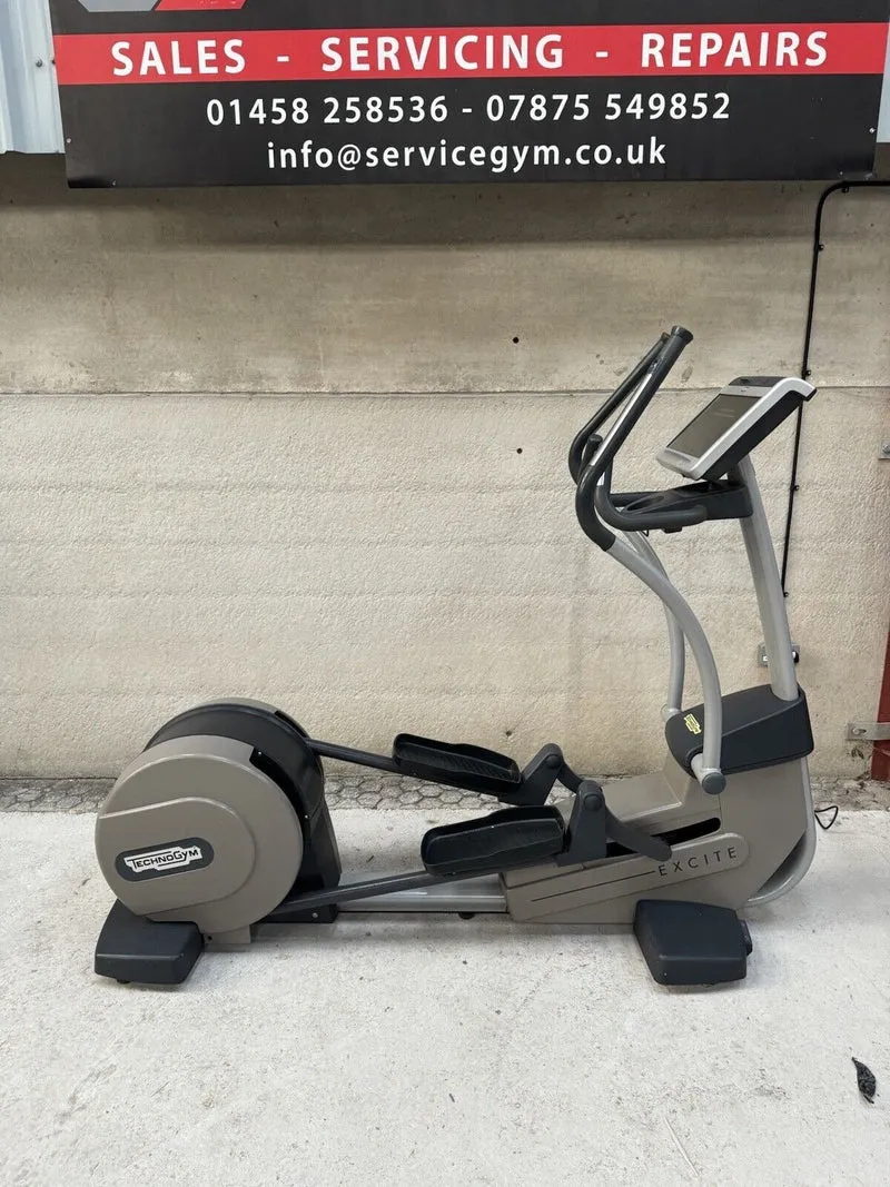 Technogym 700 Excite CrossTrainer With Visioweb Console