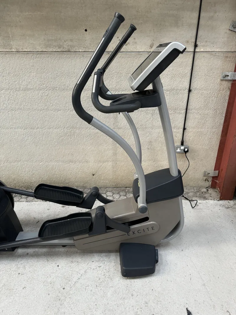 Technogym 700 Excite CrossTrainer With Visioweb Console