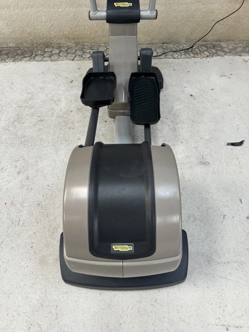 Technogym 700 Excite CrossTrainer With Visioweb Console