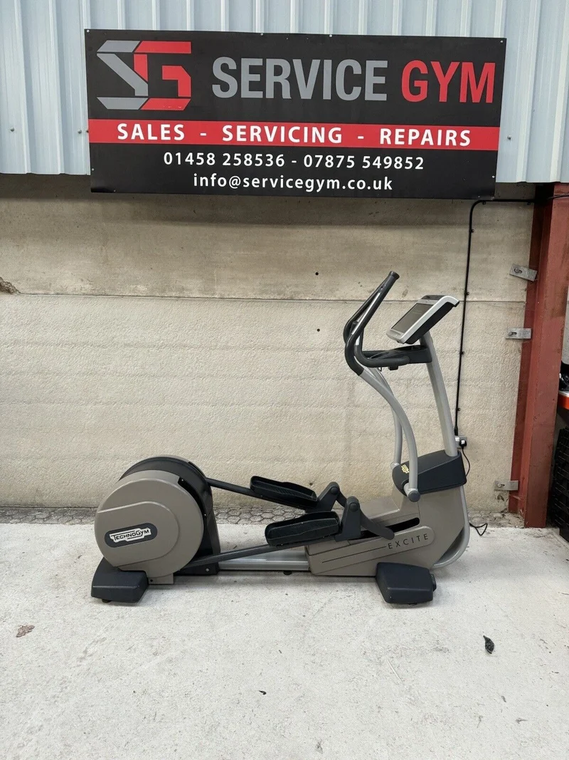 Technogym 700 Excite CrossTrainer With Visioweb Console