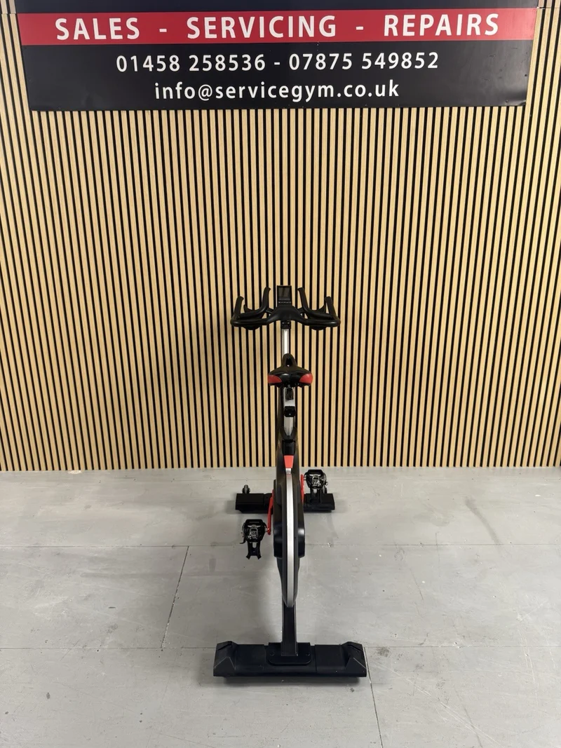 Matrix IC7 Indoor Cycle Spin Bike With Monitor