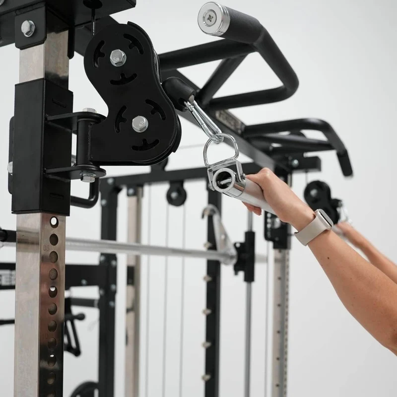 G4 All-In-One Trainer: Rack, Smith Machine et Double Poulie + 154 kg de Poids Inclus