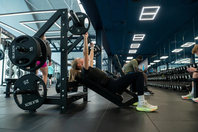Olympic Incline Bench